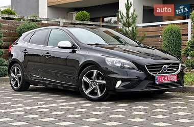 Хетчбек Volvo V40 2014 в Стрию