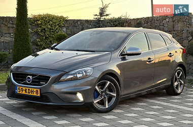 Хэтчбек Volvo V40 2014 в Стрые