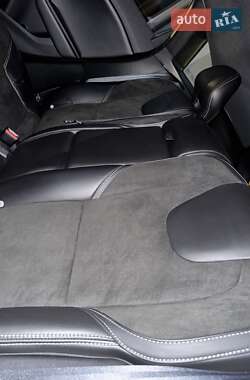 Хэтчбек Volvo V40 2014 в 