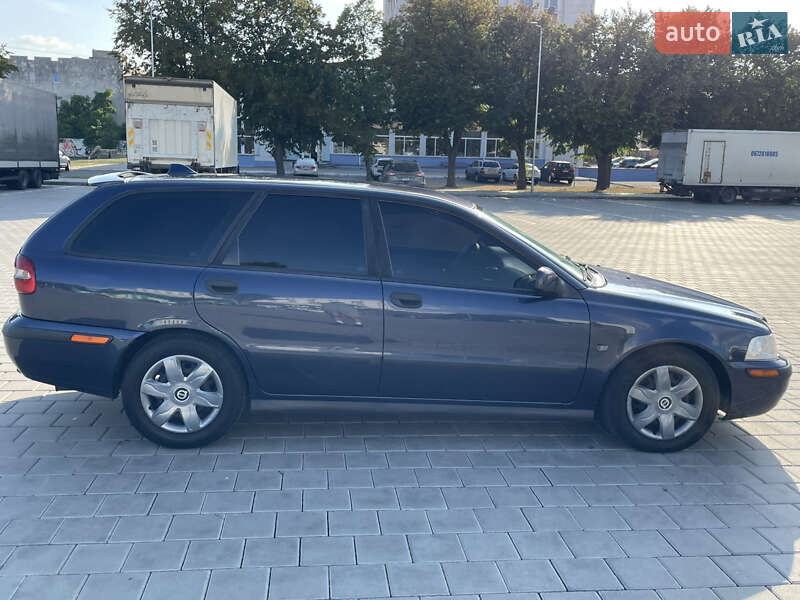 Универсал Volvo V40 2003 в Черкассах