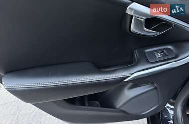 Хэтчбек Volvo V40 2014 в 