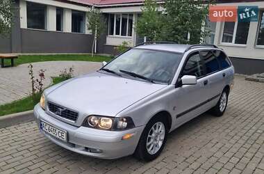 Универсал Volvo V40 1999 в 