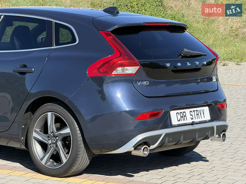 Хэтчбек Volvo V40 2014 в Стрые