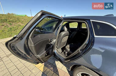 Хэтчбек Volvo V40 2014 в 