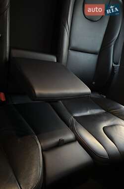 Хэтчбек Volvo V40 2014 в 