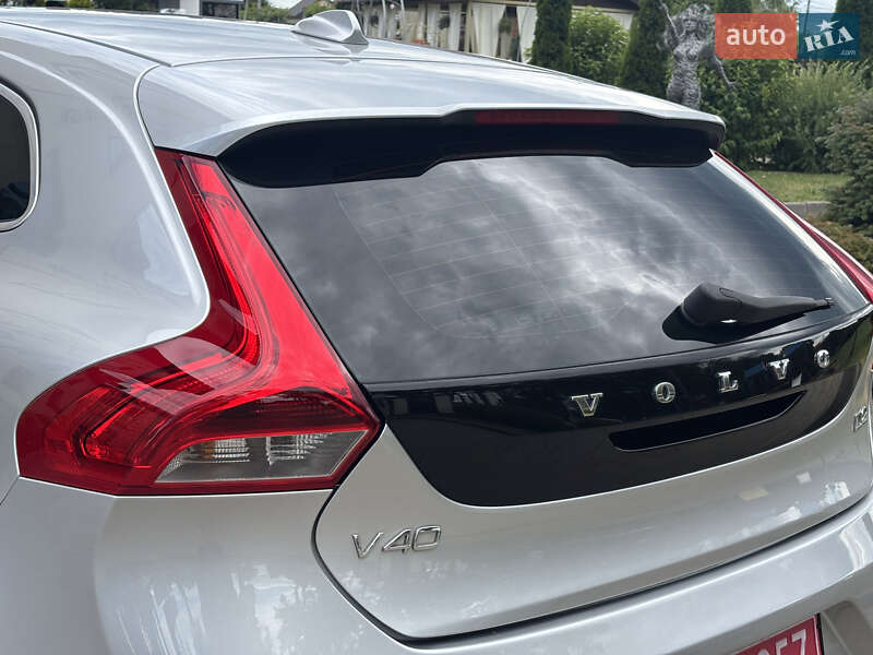 Хэтчбек Volvo V40 2014 в Стрые