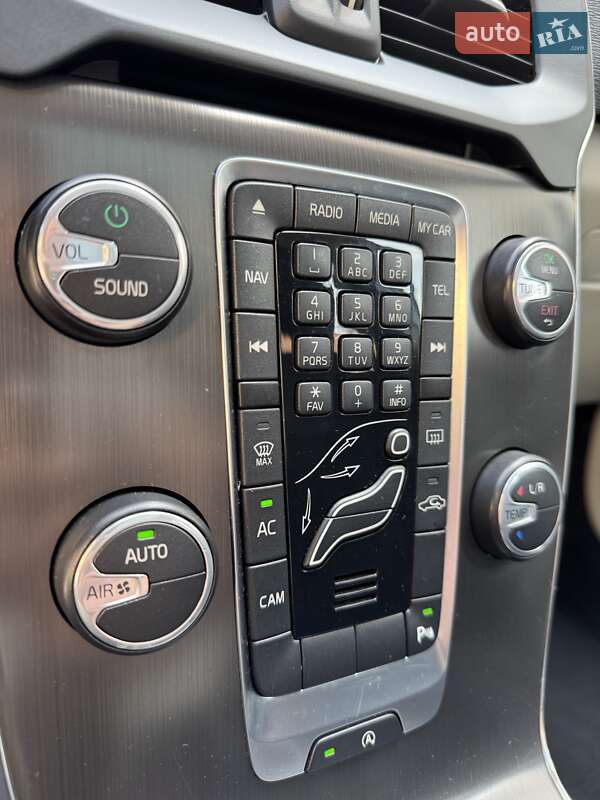 Хэтчбек Volvo V40 2013 в Стрые