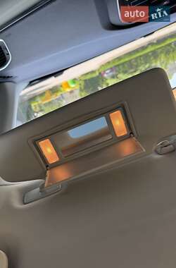 Хэтчбек Volvo V40 2013 в 