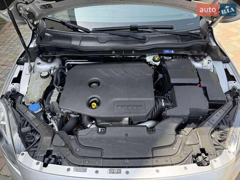 Хэтчбек Volvo V40 2013 в Стрые