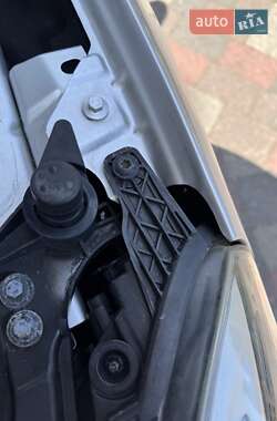 Хэтчбек Volvo V40 2013 в 