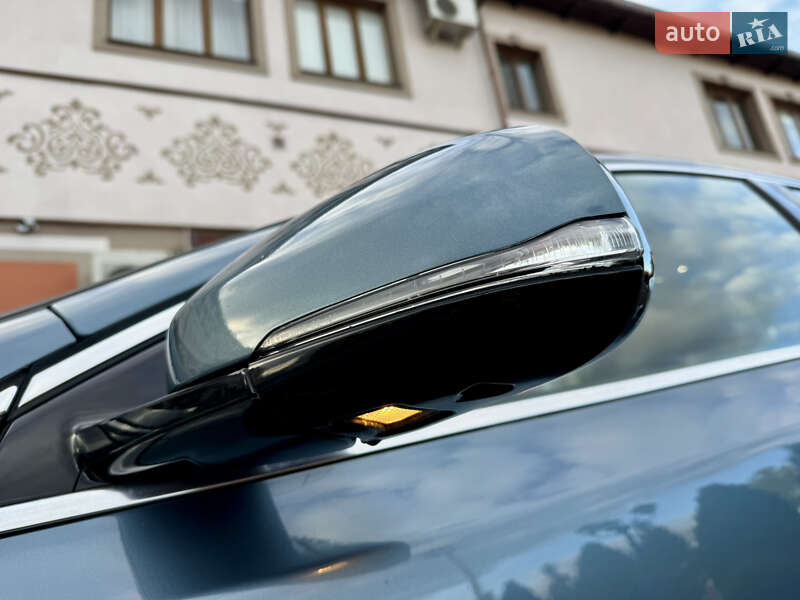 Хэтчбек Volvo V40 2013 в Стрые