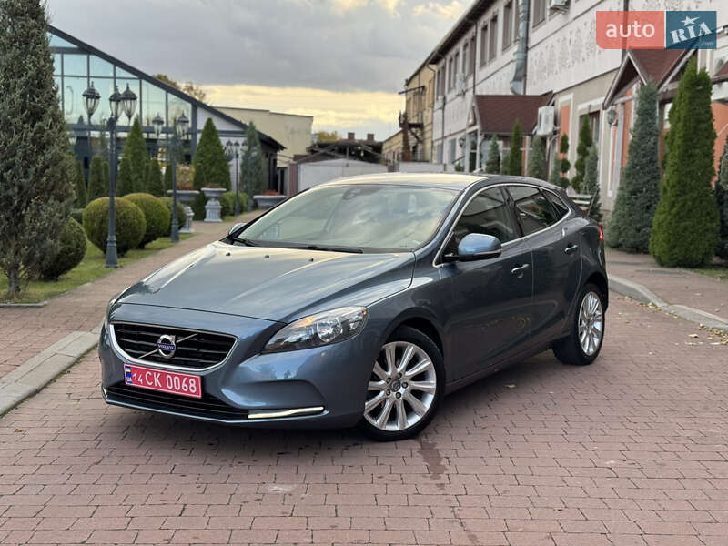 Хэтчбек Volvo V40 2013 в Стрые