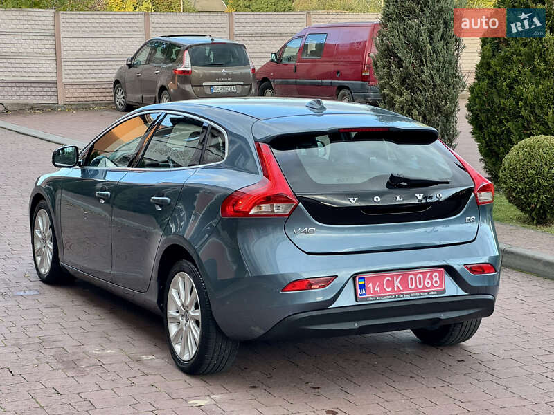 Хэтчбек Volvo V40 2013 в Стрые
