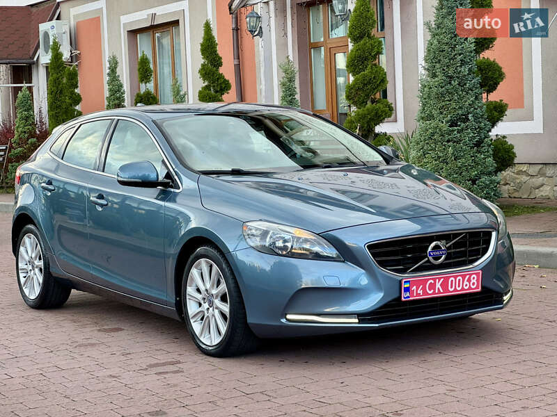 Хэтчбек Volvo V40 2013 в Стрые