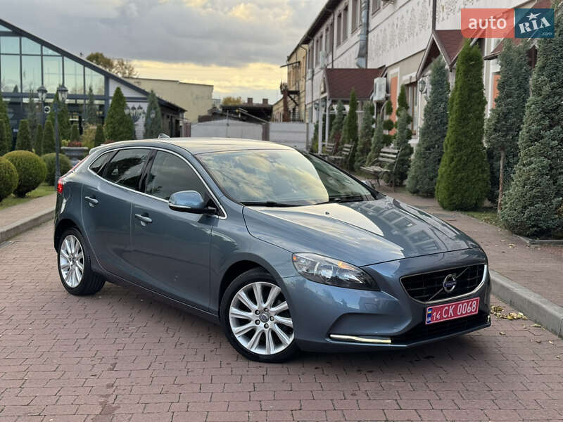 Хэтчбек Volvo V40 2013 в Стрые
