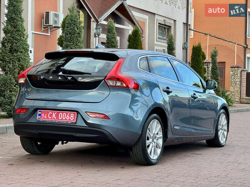 Хэтчбек Volvo V40 2013 в Стрые