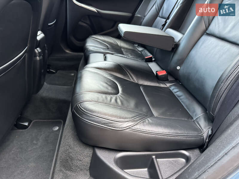 Хэтчбек Volvo V40 2013 в Стрые