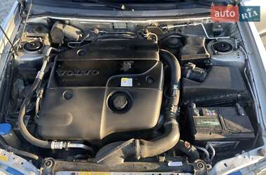 Універсал Volvo V40 2002 в  фото 11 Універсал Volvo V40 2002 в