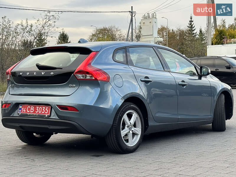 Хетчбек Volvo V40 2013 в Стрию