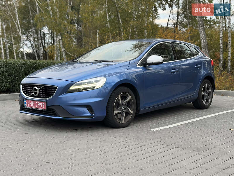 Хетчбек Volvo V40 2017 в Ірпені фото 3 Хетчбек Volvo V40 2017 в Ірпені