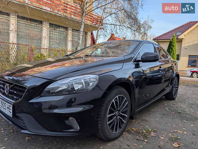 Хэтчбек Volvo V40 2015 в Кропивницком фото 5 Хэтчбек Volvo V40 2015 в Кропивницком