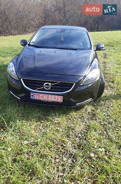 Хэтчбек Volvo V40 2013 в Красилове