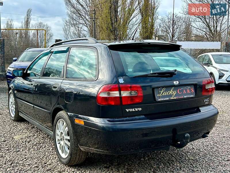 Універсал Volvo V40 2003 в Одесі
