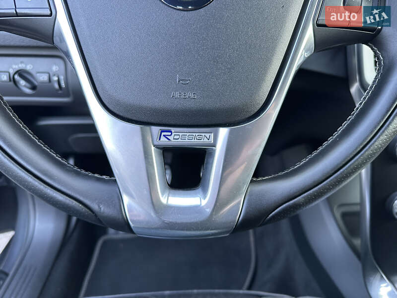 Хетчбек Volvo V40 2014 в Стрию