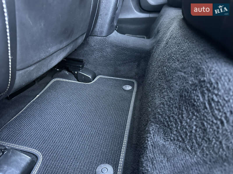 Хетчбек Volvo V40 2014 в Стрию