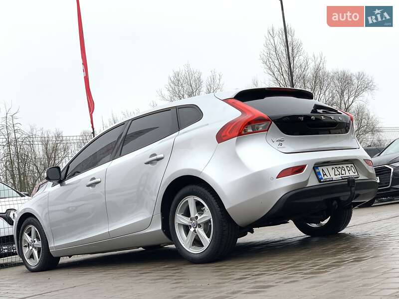 Хэтчбек Volvo V40 2014 в Бердичеве