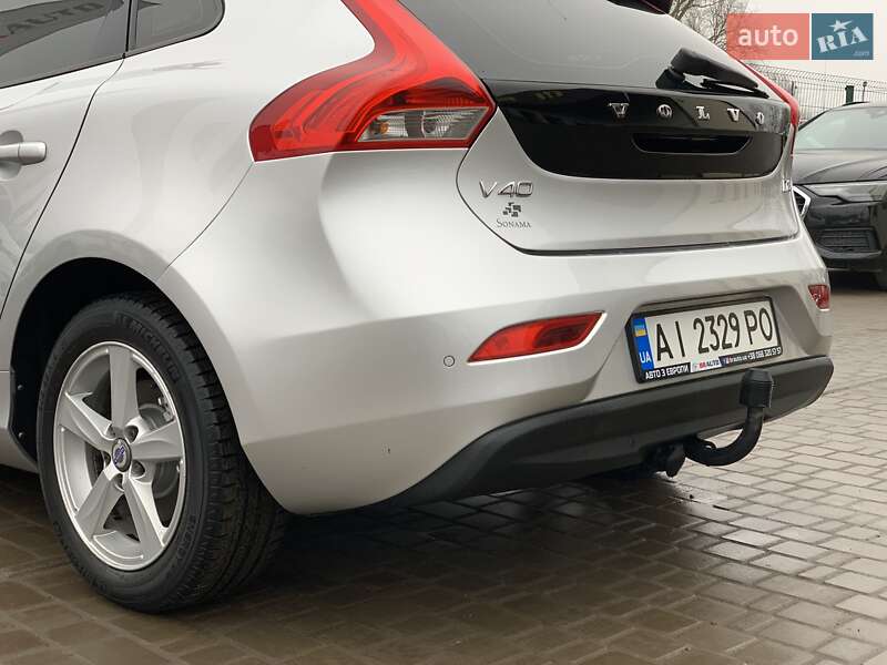 Хэтчбек Volvo V40 2014 в Бердичеве