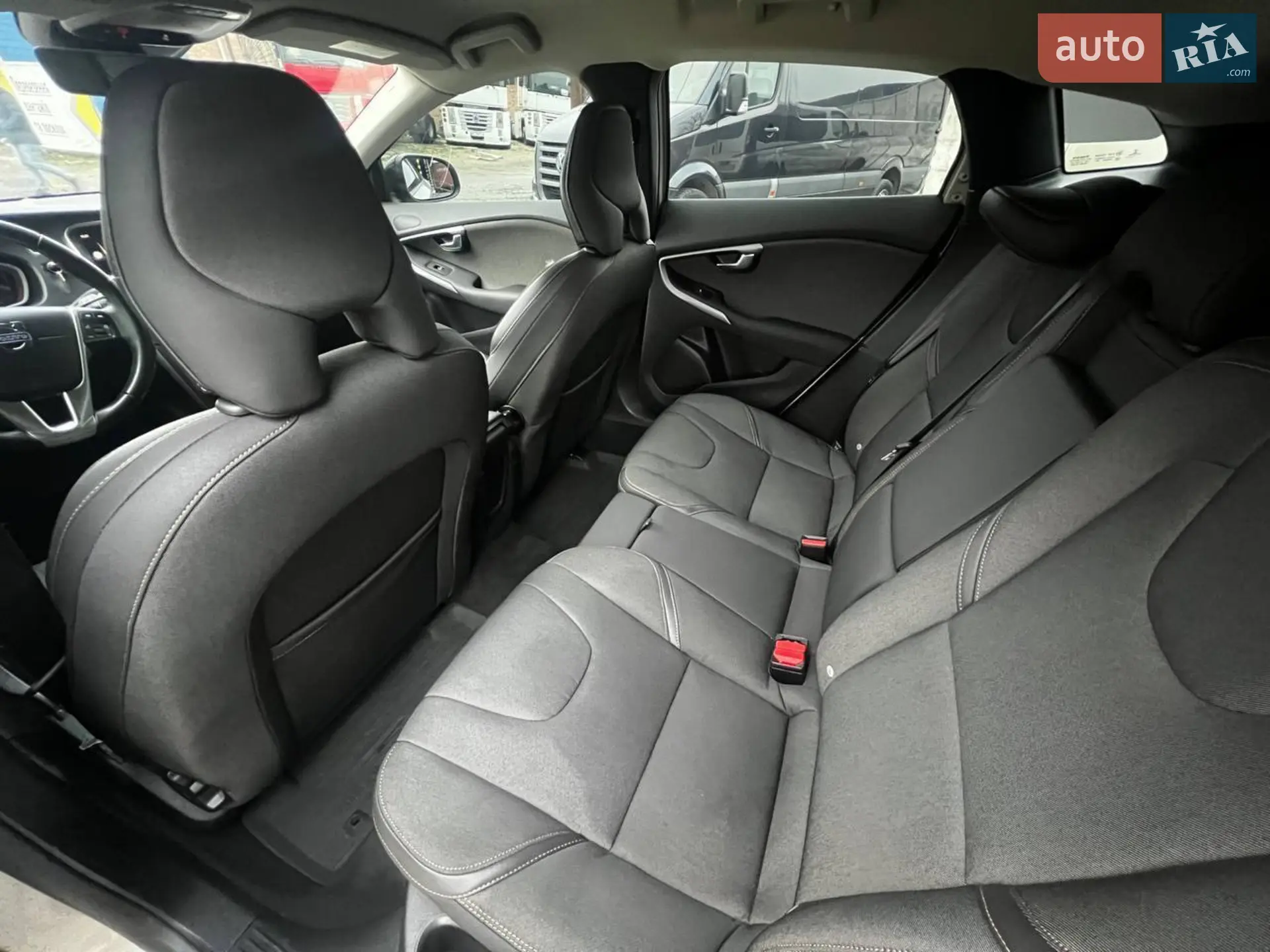 2018 Volvo V40 - мініатюра 15