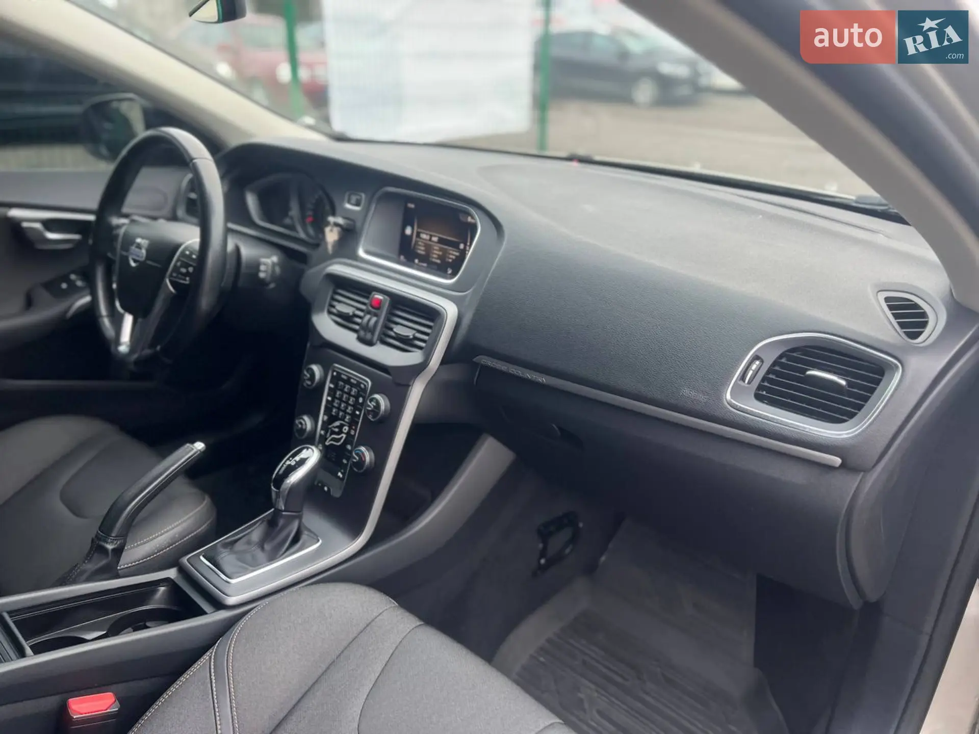 2018 Volvo V40 - мініатюра 36