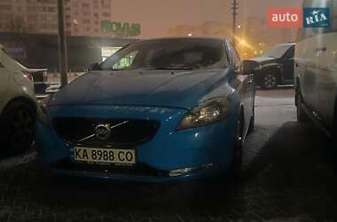 Хетчбек Volvo V40 2013 в Києві