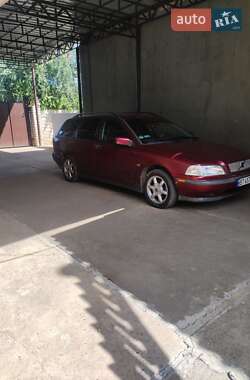 Универсал Volvo V40 1998 в Одессе