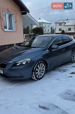 Хетчбек Volvo V40 2012 в Миколаєві