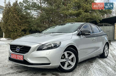 Хэтчбек Volvo V40 2012 в Луцке