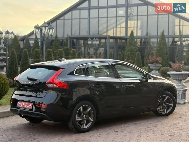 Хетчбек Volvo V40 2013 в Стрию