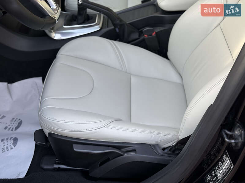 Хетчбек Volvo V40 2013 в Стрию