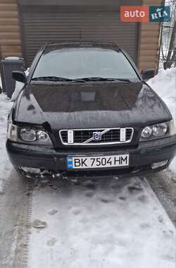 Универсал Volvo V40 2004 в Владимирце
