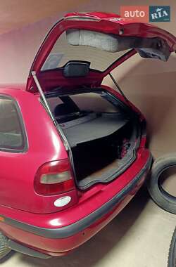 Універсал Volvo V40 1996 в Івано-Франківську