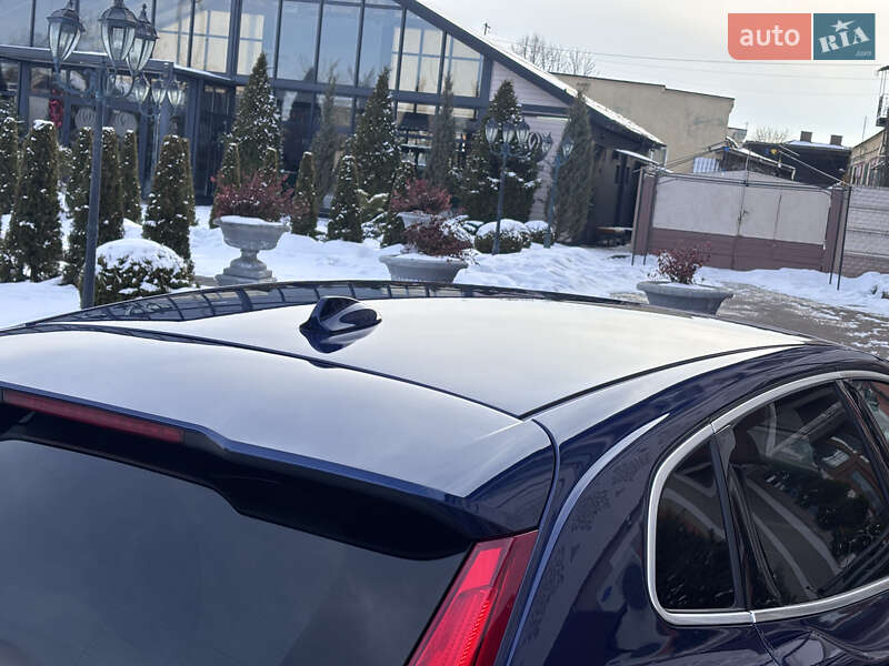 Хетчбек Volvo V40 2015 в Стрию