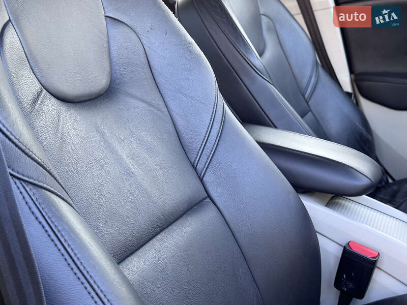 Хэтчбек Volvo V40 2013 в Стрые фото 85 Хэтчбек Volvo V40 2013 в Стрые