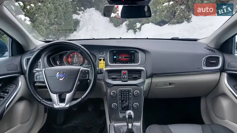 Volvo V40 2014 VIN YV1MVA851F2178835 фото оголошення 11 з 64