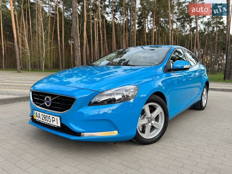 Volvo V40 2013