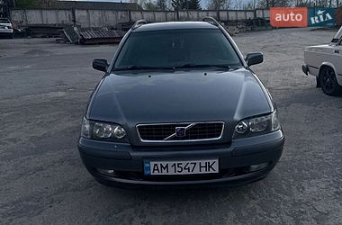 Универсал Volvo V40 2002 в Барановке