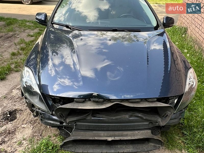 Хэтчбек Volvo V40 2014 в Киеве