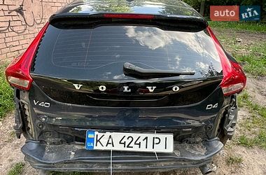 Хэтчбек Volvo V40 2014 в Киеве