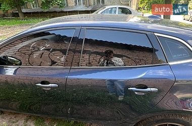 Хэтчбек Volvo V40 2014 в Киеве