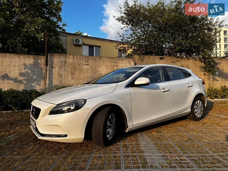 Volvo V40 2013 VIN YV1MV8481E2099216 фото оголошення 10 з 83